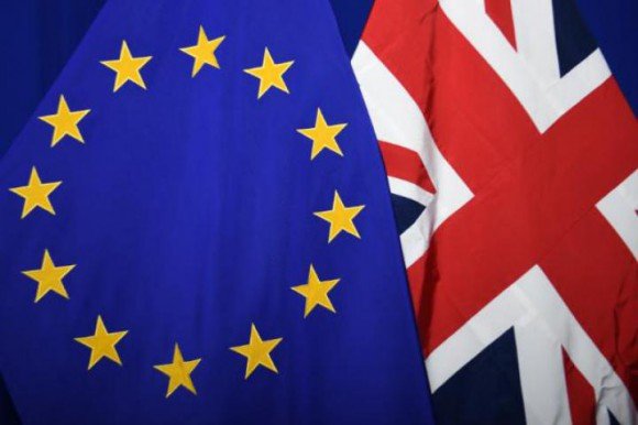Velika Britanija nije više u EU, ali plaća kao da jeste!