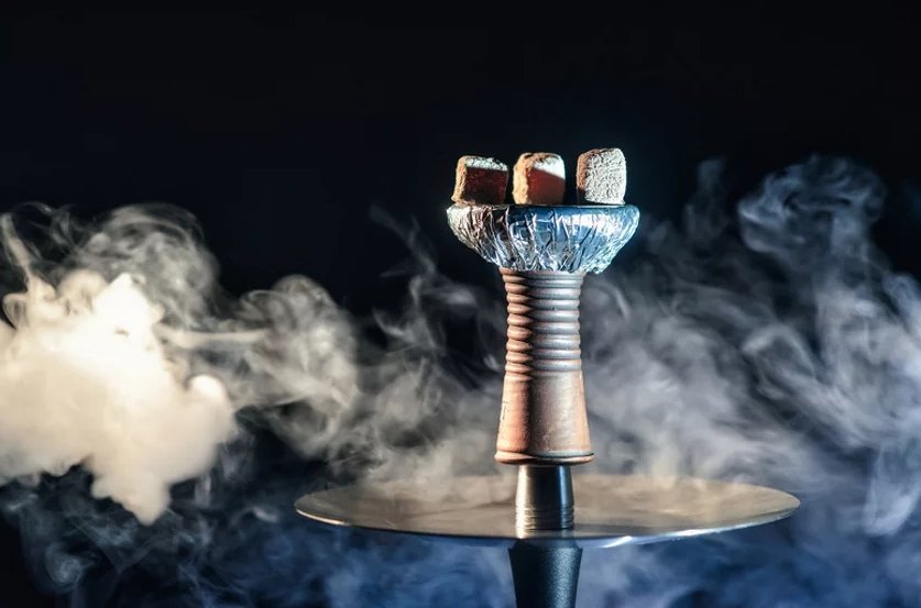 Usvojen zakon o zabrani pušenja cigareta i nargila na javnom mjestu u FBiH!