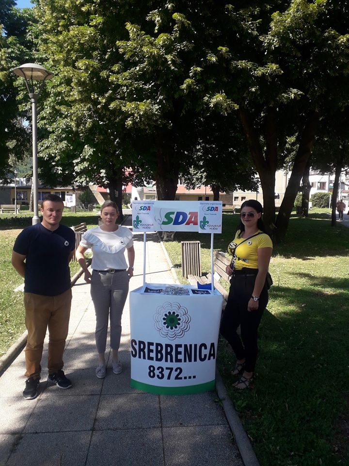 Građanima Novog Travnika podijeljen Cvijet Srebrenice