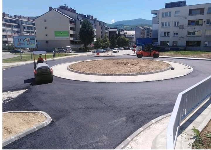 Asfaltiran kružni tok u Novom Travniku