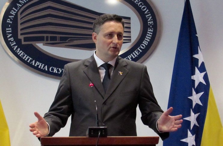 I zvanično: Denis Bećirović kandidat Trojke za člana Predsjedništva BiH