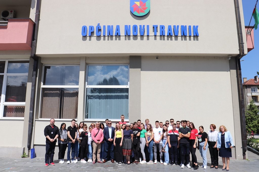 Srednjoškolci iz Niša gosti Novog Travnika