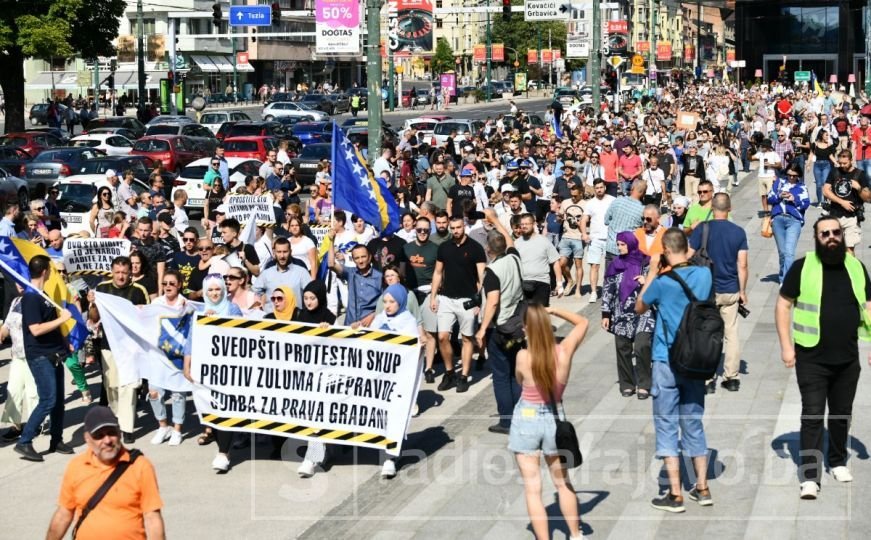 Sejdić, SDP BiH i DF zajedno poručili građanima: Svi na ulice sutra od 19 sati