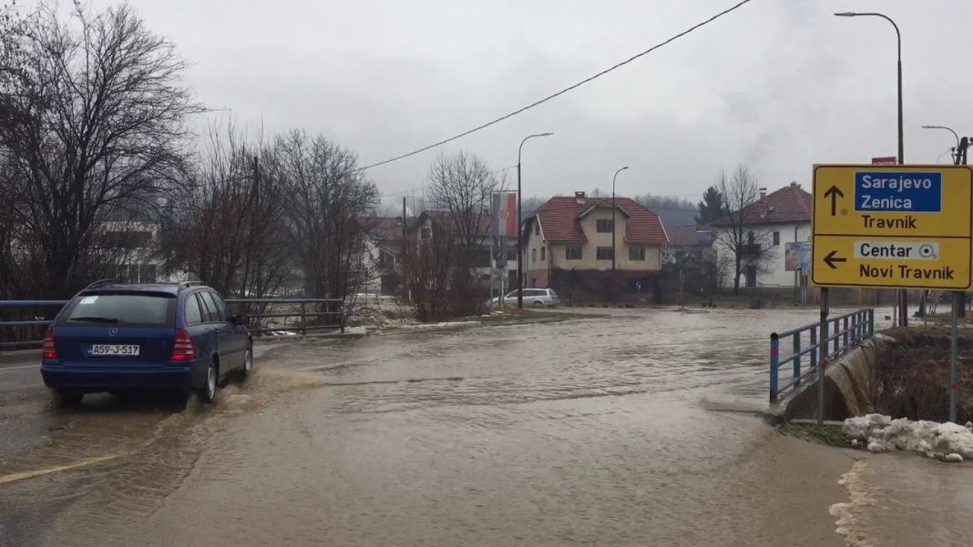 Izdato upozorenje na moguće poplave na području SBK