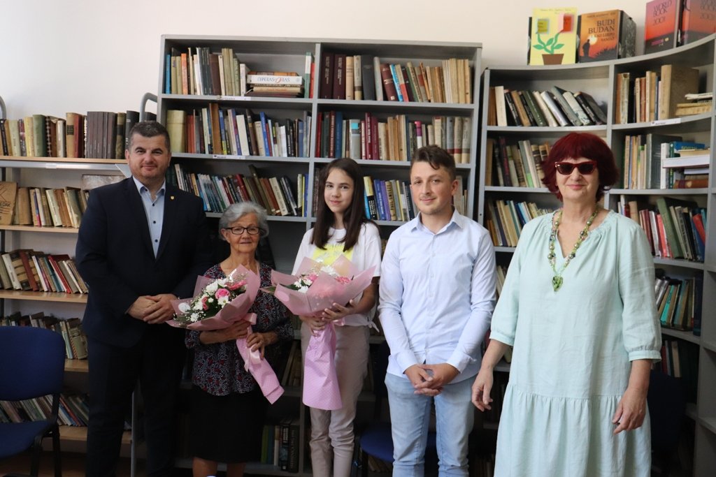 Ankica i Selma su najčitateljice Gradske biblioteke Novi Travnik