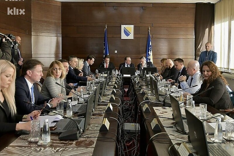 Vlada FBiH usvojila budžet u iznosu od skoro 7,5 milijardi KM