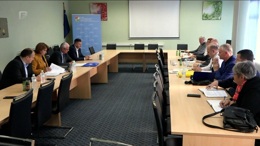 Sedam sindikata uputilo zahtjev Vladi SBK za isplatu 2520KM