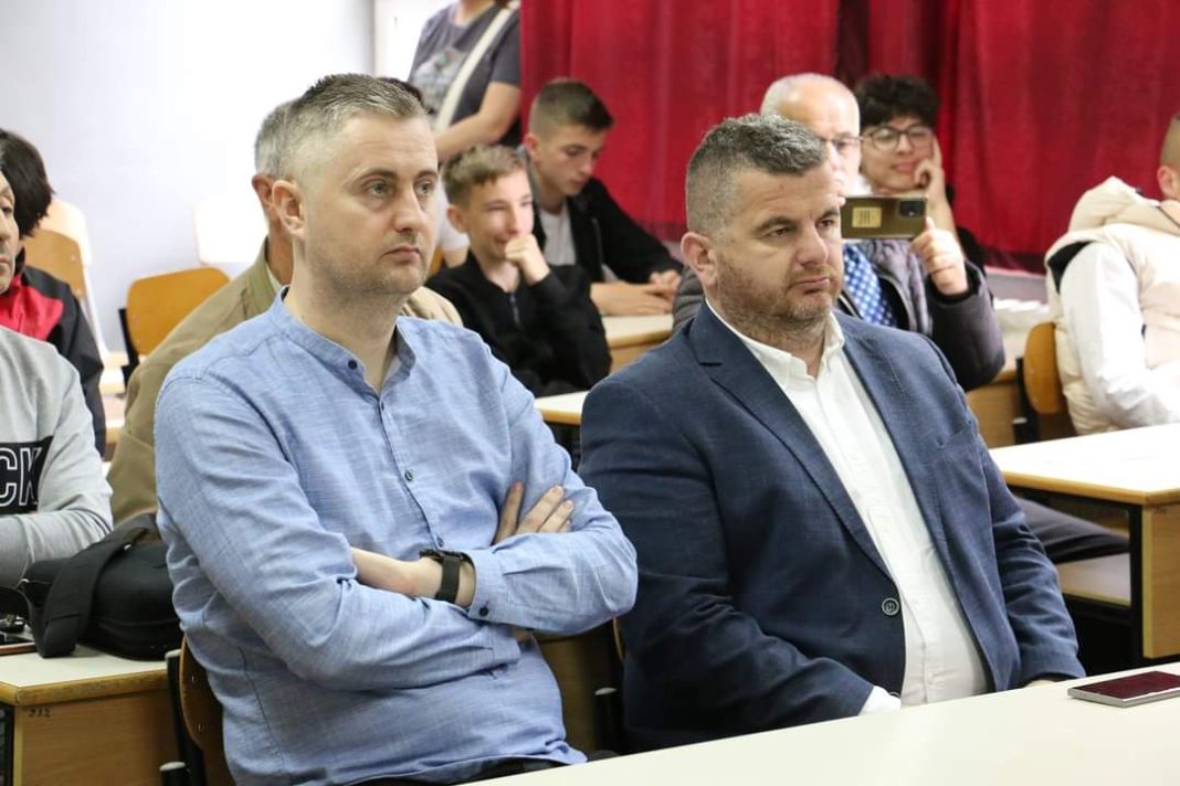 U prostorijama MSŠ održana izložba izdanja BZK “Preporod” Novi Travnik