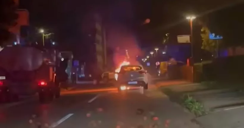 Kod Doma zdravlja u Novom Travniku tokom noći izgorio automobil