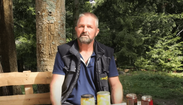 Kemal iz Novog Travnika dao otkaz na državnom poslu i otišao u šumu: Svi mu zavide kako dobro živi
