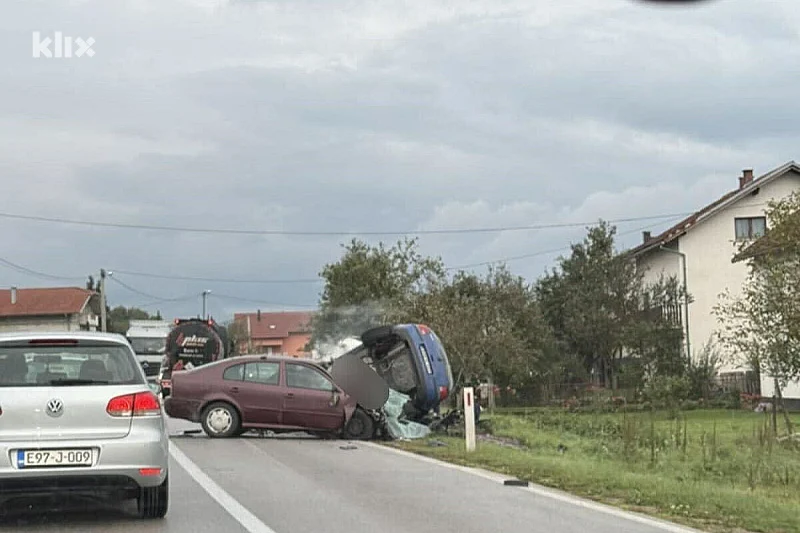Tri osobe poginule u stravičnoj nesreći kod Bugojna