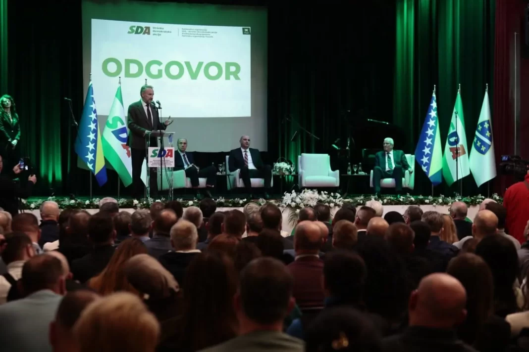 Bakir Izetbegović poručio iz Travnika: “Podići ćemo čela i pobijediti”