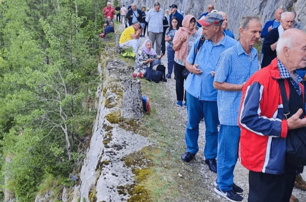 Godišnjica zločina na Korićanskim stijenama: Na svirep način pripadnici MUP-a RS-a su ubili 224 Bošnjaka i Hrvata