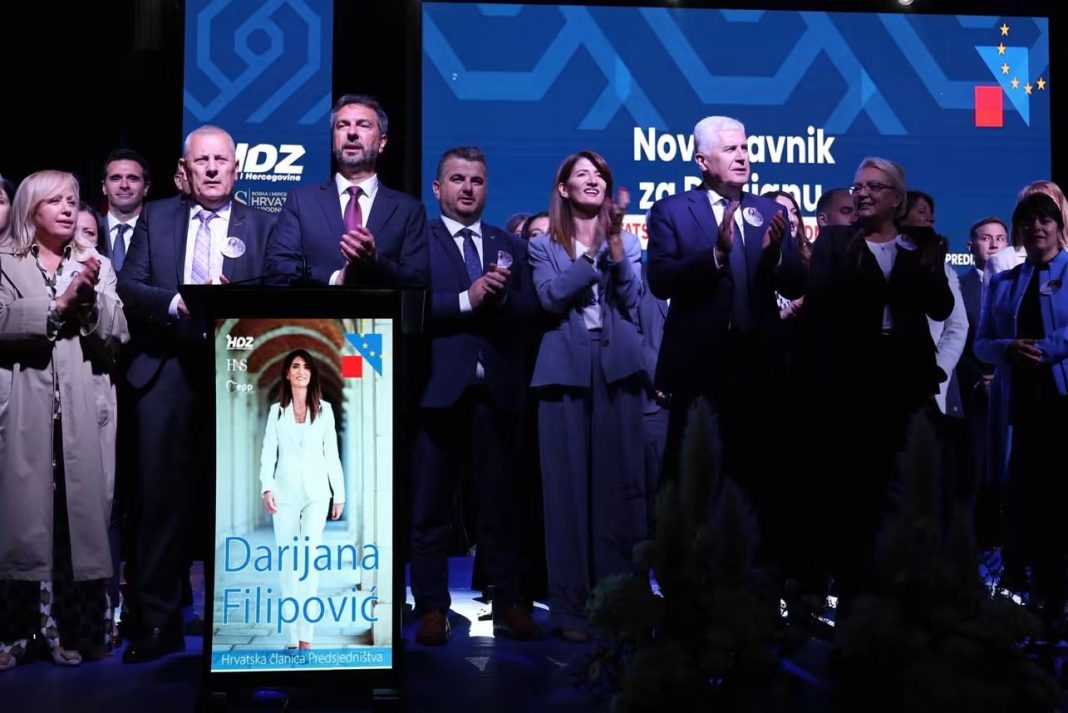 U Novom Travniku održan skup HDZ-a BiH, prisustvovala i Darijana Filipović